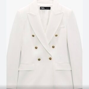 NEW with tags!  Zara White Double Breasted Gold Accent Blazer Size XL